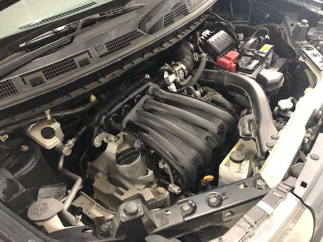 日産 キューブ １．５ １５Ｘ ＦＯＵＲ ４ＷＤ H22年 (北海道) 99