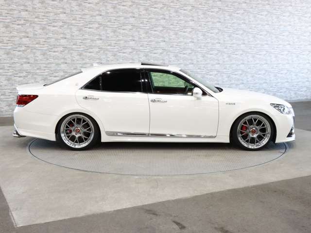 トヨタ クラウン　ハイブリッド ハイブリッド ２．５ Ｇ H25年 (関東) 99