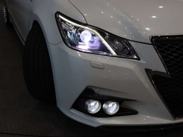 トヨタ クラウン　ハイブリッド ハイブリッド ２．５ Ｇ H25年 (関東) 99