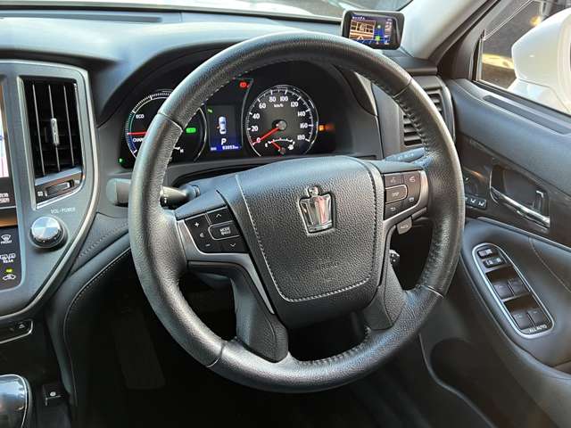 トヨタ クラウン　ハイブリッド ハイブリッド ２．５ Ｇ H25年 (関東) 99