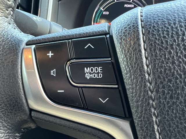 トヨタ クラウン　ハイブリッド ハイブリッド ２．５ Ｇ H25年 (関東) 99