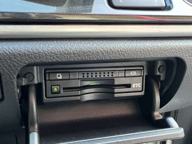 トヨタ クラウン　ハイブリッド ハイブリッド ２．５ Ｇ H25年 (関東) 99