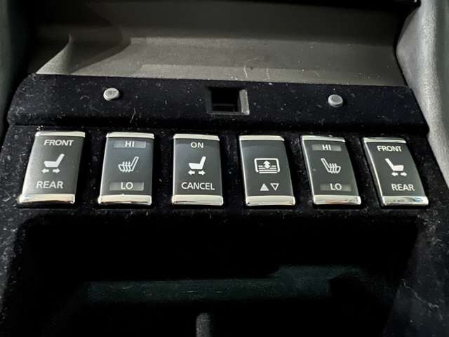 日産 フーガ ２．５ ２５０ＶＩＰ H27年 (関東) 99