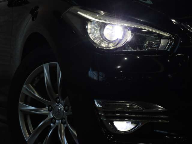 日産 フーガ ２．５ ２５０ＶＩＰ H27年 (関東) 99