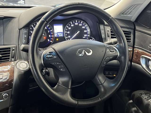 日産 フーガ ２．５ ２５０ＶＩＰ H27年 (関東) 99