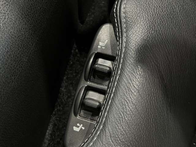 日産 フェアレディＺ ３．７ バージョン ＳＴ H21年 (関東) 99