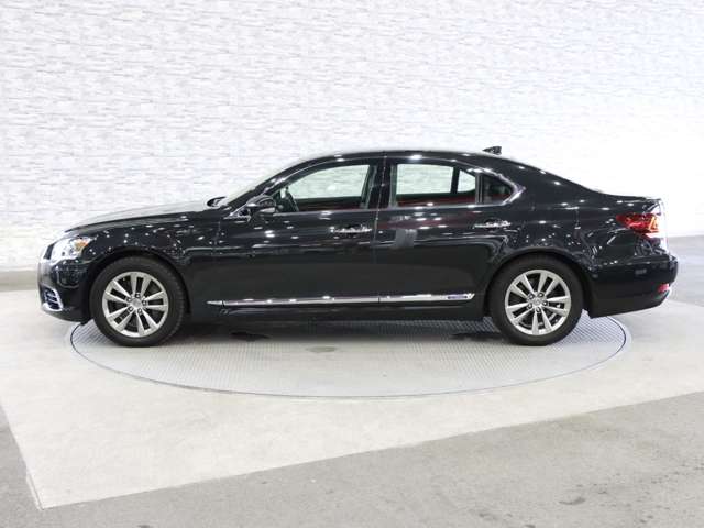 レクサス ＬＳハイブリッド ６００Ｈ バージョンＬ ４ＷＤ H29年 (関東) 99