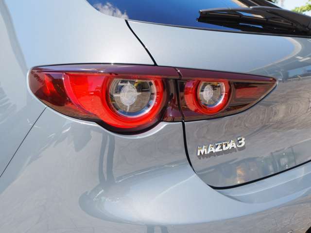 マツダ ＭＡＺＤＡ３　ファストバック ２．０ ２０Ｓ Ｌパッケージ R3年 (近畿) 99