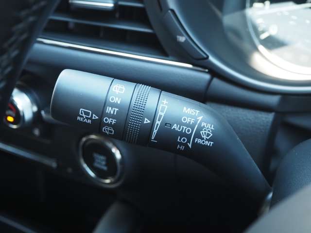 マツダ ＭＡＺＤＡ３　ファストバック ２．０ ２０Ｓ Ｌパッケージ R3年 (近畿) 99