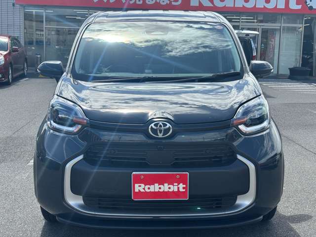 トヨタ シエンタ　ハイブリッド ハイブリッド １．５ Ｚ R4年 (中国) 99