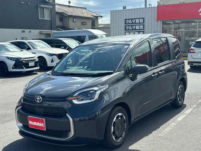トヨタ シエンタ　ハイブリッド ハイブリッド １．５ Ｚ R4年 (中国) 99