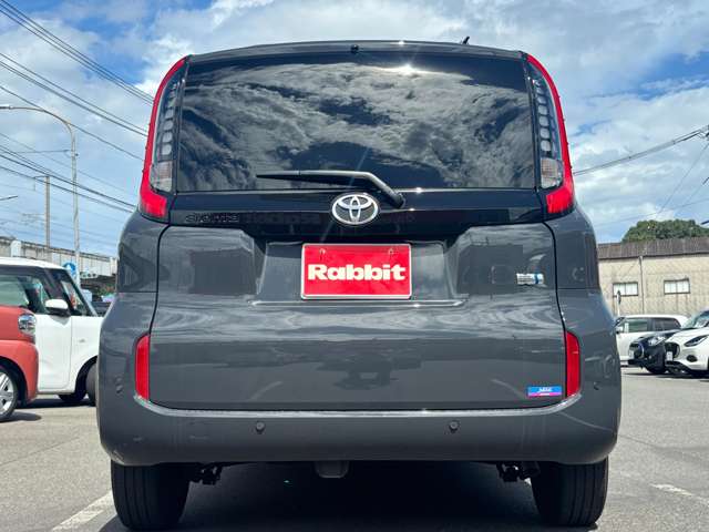 トヨタ シエンタ　ハイブリッド ハイブリッド １．５ Ｚ R4年 (中国) 99