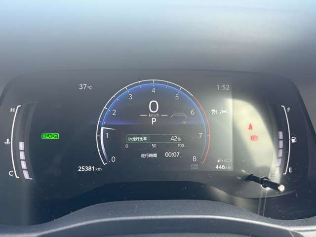 トヨタ シエンタ　ハイブリッド ハイブリッド １．５ Ｚ R4年 (中国) 99