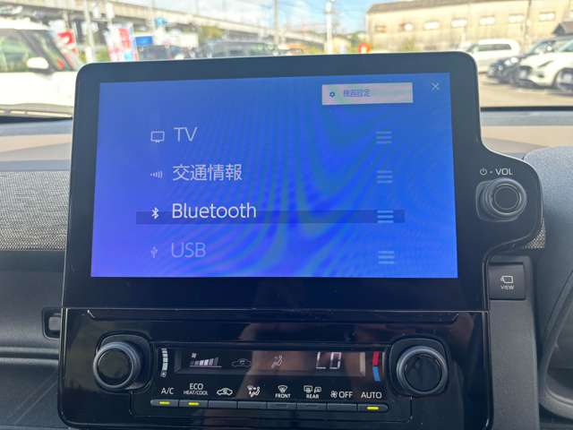 トヨタ シエンタ　ハイブリッド ハイブリッド １．５ Ｚ R4年 (中国) 99