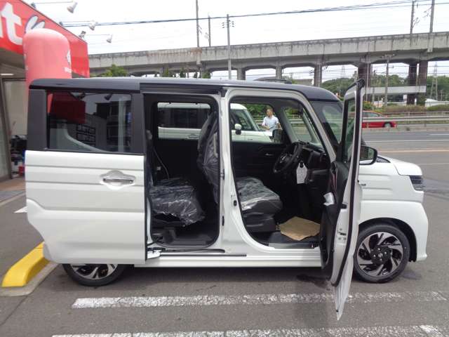 スズキ スペーシア　カスタム ６６０ カスタム ハイブリッド ＸＳターボ R6年 (中国) 99