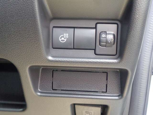 スズキ スペーシア　カスタム ６６０ カスタム ハイブリッド ＸＳターボ R6年 (中国) 99