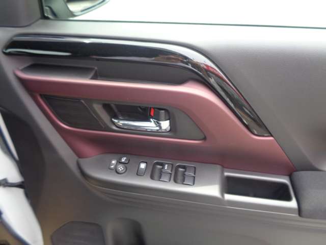 スズキ スペーシア　カスタム ６６０ カスタム ハイブリッド ＸＳターボ R6年 (中国) 99