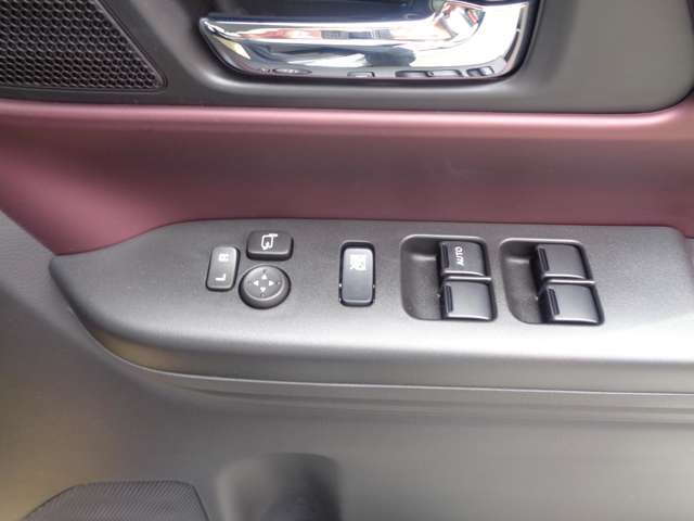 スズキ スペーシア　カスタム ６６０ カスタム ハイブリッド ＸＳターボ R6年 (中国) 99