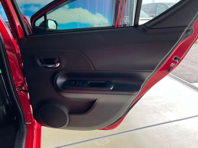 トヨタ アクア １．５ Ｇ R1年 (東北) 99