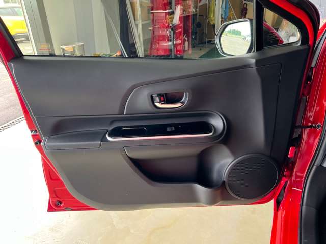 トヨタ アクア １．５ Ｇ R1年 (東北) 99