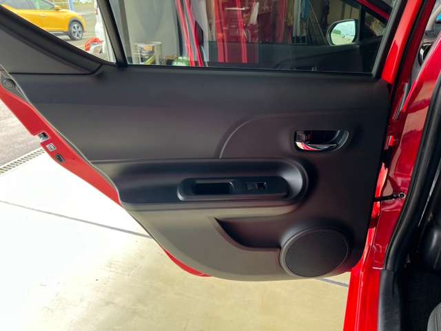 トヨタ アクア １．５ Ｇ R1年 (東北) 99