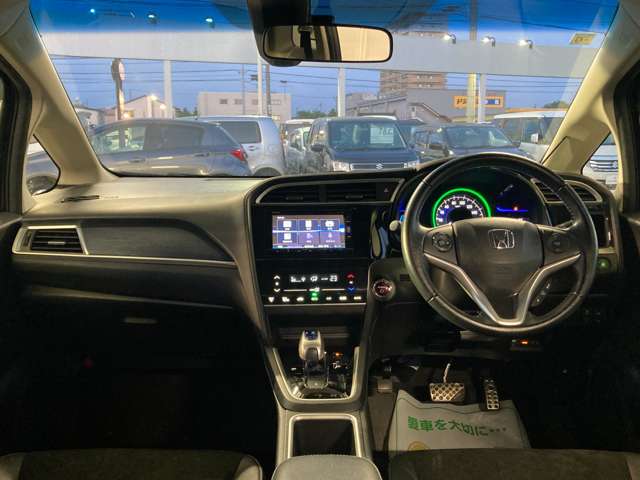 ホンダ シャトル １．５ ハイブリッド Ｘ ４ＷＤ H28年 (東北) 99