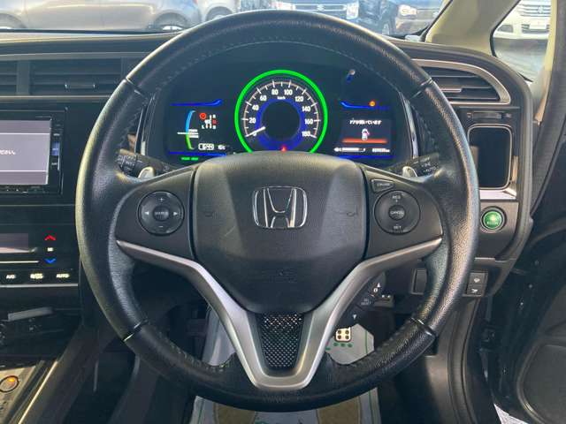 ホンダ シャトル １．５ ハイブリッド Ｘ ４ＷＤ H28年 (東北) 99