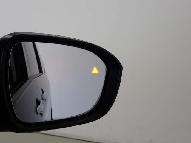 日産 セレナ １．４ Ｅ－ＰＯＷＥＲ ハイウェイスターＶ R5年 (関東) 99