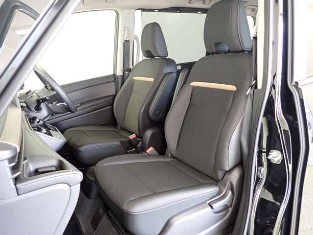 日産 セレナ １．４ Ｅ－ＰＯＷＥＲ ハイウェイスターＶ R5年 (関東) 99