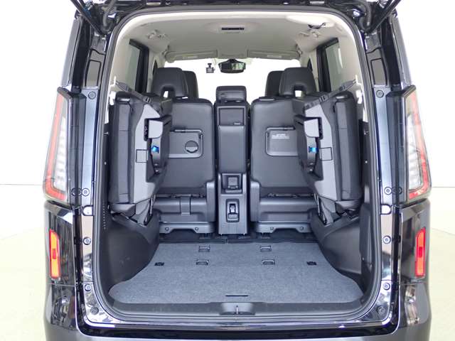 日産 セレナ １．４ Ｅ－ＰＯＷＥＲ ハイウェイスターＶ R5年 (関東) 99