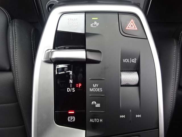 ＢＭＷ Ｘ２ Ｘドライブ２０Ｉ Ｍスポーツ ４ＷＤ R6年 (近畿) 99