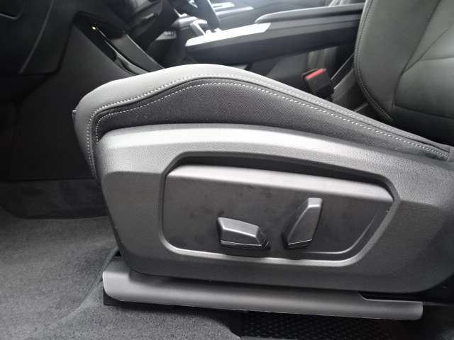 ＢＭＷ Ｘ２ Ｘドライブ２０Ｉ Ｍスポーツ ４ＷＤ R6年 (近畿) 99