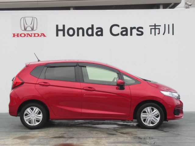 ホンダ フィット １．３ １３Ｇ Ｆ コンフォートエディション R1年 (関東) 99