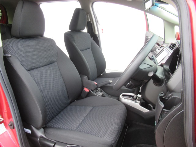 ホンダ フィット １．３ １３Ｇ Ｆ コンフォートエディション R1年 (関東) 99