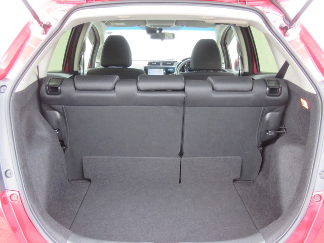 ホンダ フィット １．３ １３Ｇ Ｆ コンフォートエディション R1年 (関東) 99