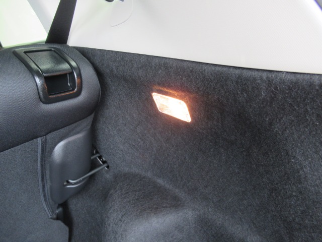 ホンダ フィット １．３ １３Ｇ Ｆ コンフォートエディション R1年 (関東) 99