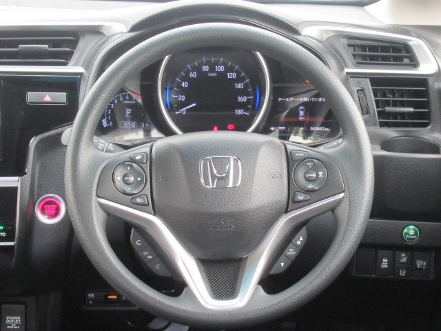 ホンダ フィット １．３ １３Ｇ Ｆ コンフォートエディション R1年 (関東) 99