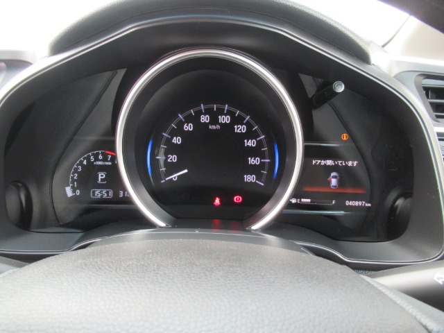 ホンダ フィット １．３ １３Ｇ Ｆ コンフォートエディション R1年 (関東) 99