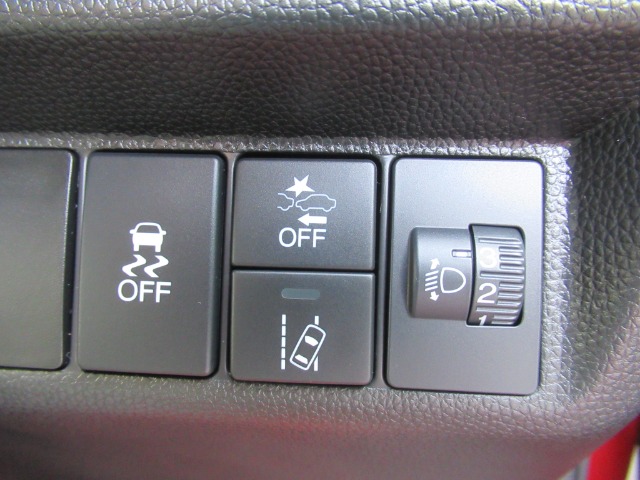 ホンダ フィット １．３ １３Ｇ Ｆ コンフォートエディション R1年 (関東) 99