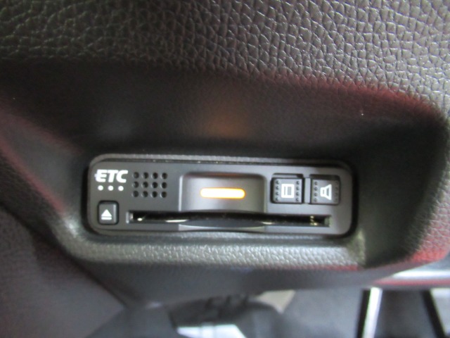 ホンダ フィット １．３ １３Ｇ Ｆ コンフォートエディション R1年 (関東) 99