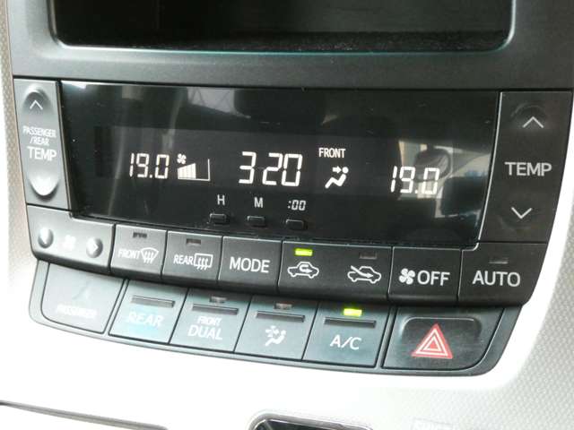 トヨタ アルファード ２．４ ２４０Ｓ プライムセレクションＩＩ ４ＷＤ H22年 (関東) 99