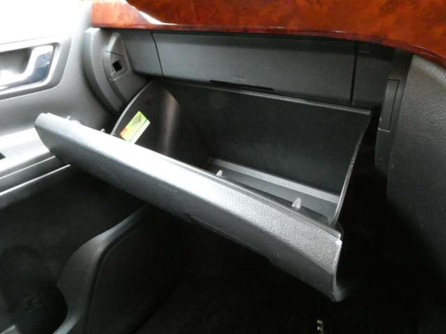 トヨタ アルファード ２．４ ２４０Ｓ プライムセレクションＩＩ ４ＷＤ H22年 (関東) 99