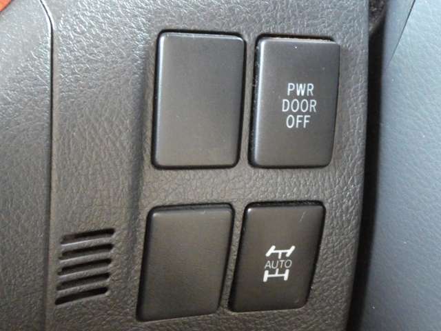 トヨタ アルファード ２．４ ２４０Ｓ プライムセレクションＩＩ ４ＷＤ H22年 (関東) 99