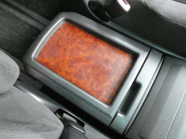 トヨタ アルファード ２．４ ２４０Ｓ プライムセレクションＩＩ ４ＷＤ H22年 (関東) 99