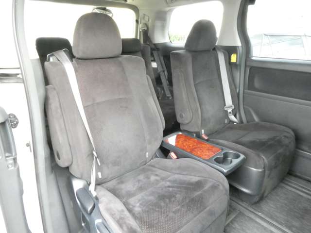 トヨタ アルファード ２．４ ２４０Ｓ プライムセレクションＩＩ ４ＷＤ H22年 (関東) 99