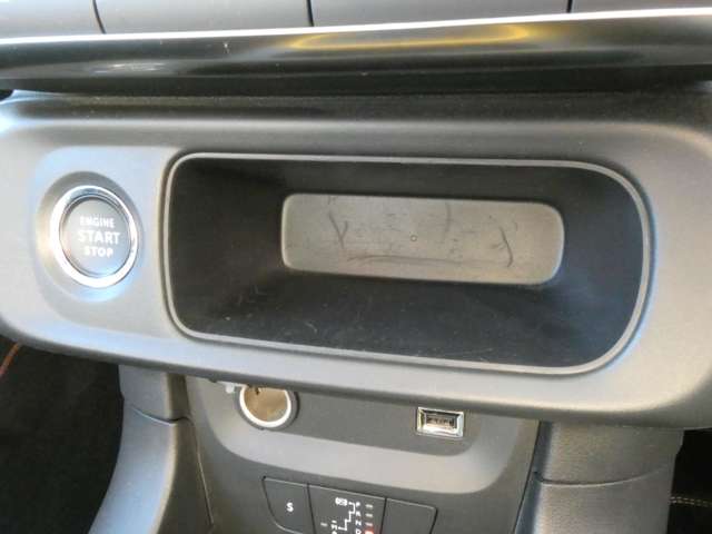 シトロエン Ｃ３ ＪＣＣ＋ R1年 (関東) 99