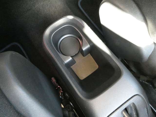 シトロエン Ｃ３ ＪＣＣ＋ R1年 (関東) 99