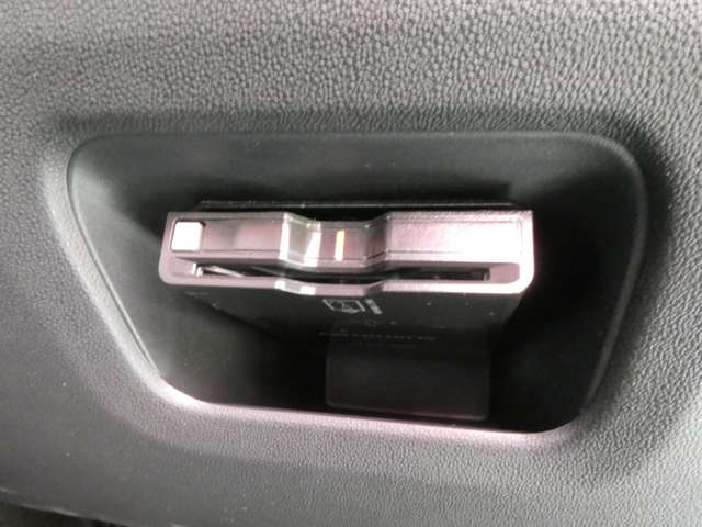 シトロエン Ｃ３ ＪＣＣ＋ R1年 (関東) 99