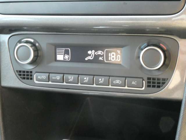 フォルクスワーゲン ポロ ＴＳＩ　ハイライン H23年 (関東) 99