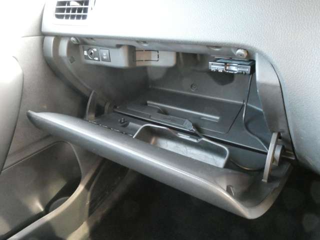 フォルクスワーゲン ポロ ＴＳＩ　ハイライン H23年 (関東) 99